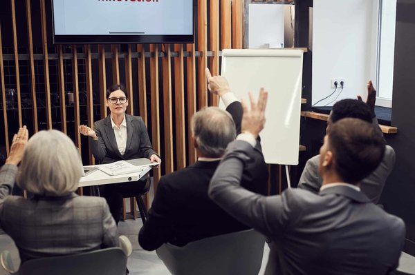 Quelles sont les perspectives de carrière après une formation en événementiel ?