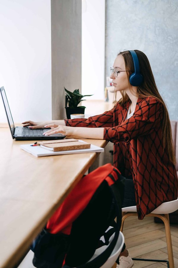 Les avantages et les défis du travail à distance pour les entreprises