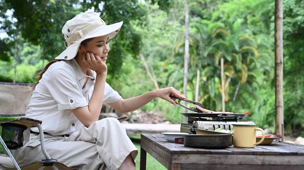 Dégustez de nouveau plats pendant votre camping dans les Hautes Alpes.